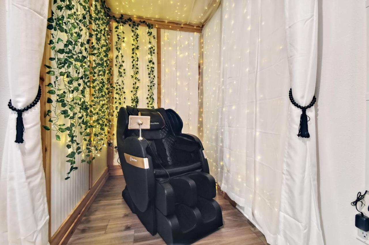 Plush Sheets, Games!, Huge Backyard, Massage Chair Τάμπα Εξωτερικό φωτογραφία
